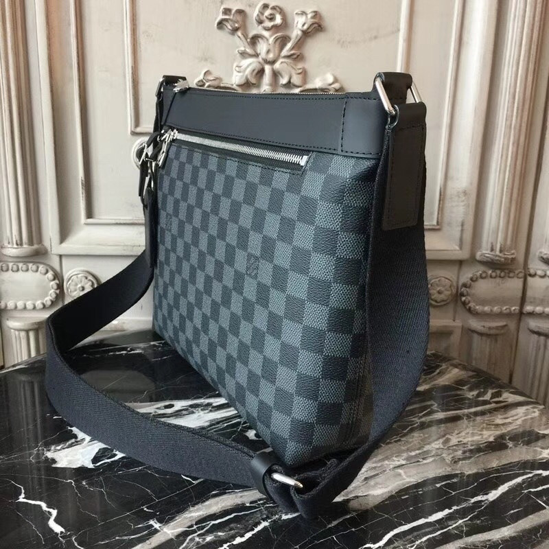 LVT PURSE