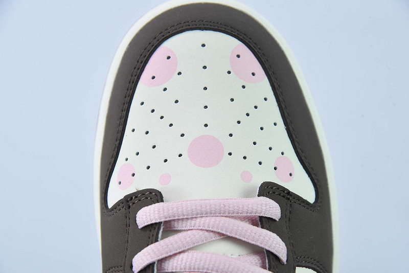 oT0mo katsuhiro x nike dunk low steamboy ost mocha gy2021-132
