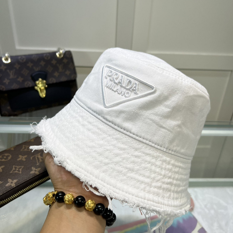Pra*a hat
