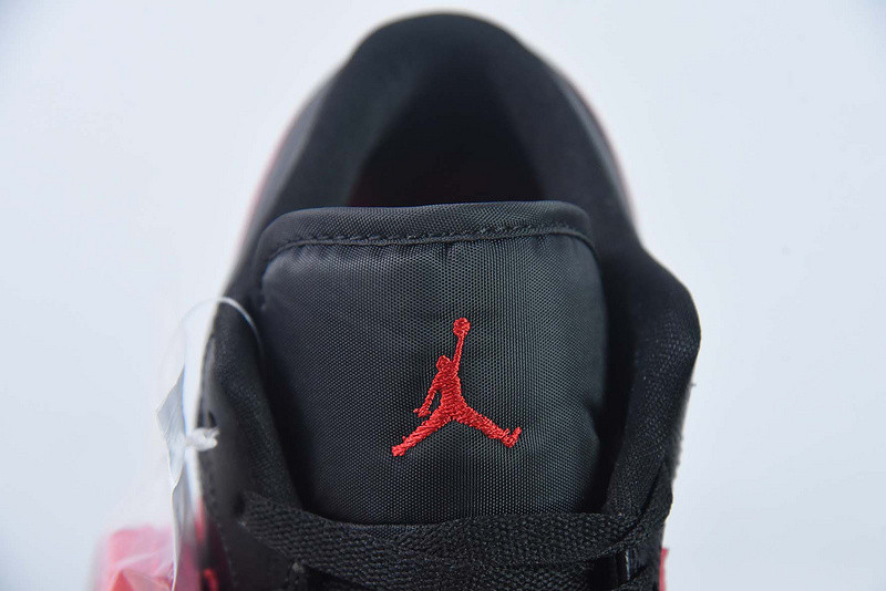 Air Jordan 1 Low Bred Sail WMNS DC0774-061