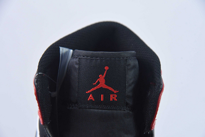 Air Jordan 1 Retro GS 