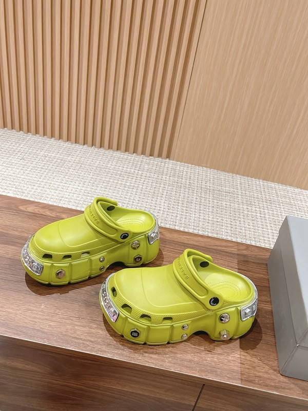 Cr*0*s x ba*len*cia*ga hardCr*0*s sandal