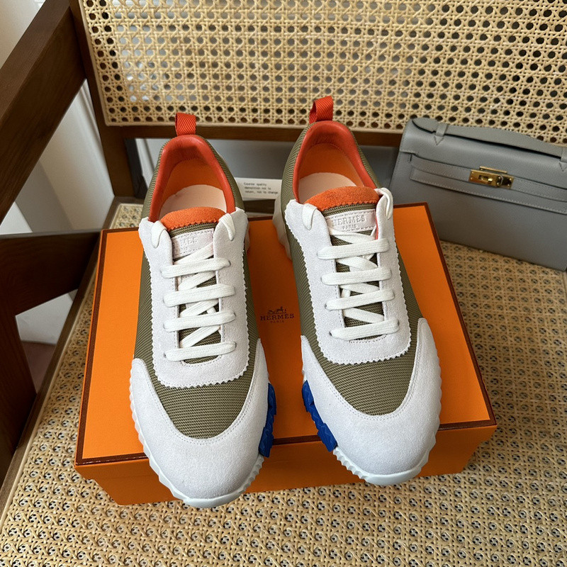 H**me5 sneaker