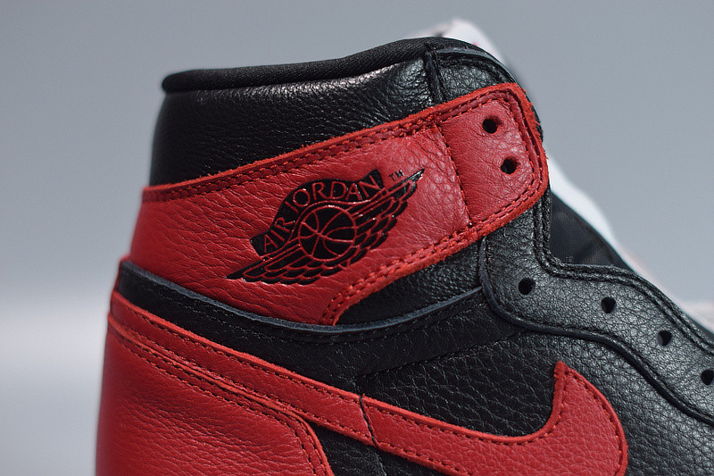 AIR JORDAN 1 RETRO HIGH OG NRG "HOMAGE TO HOME" 861428-061