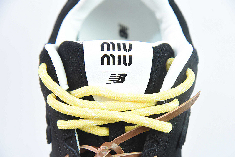 new Ba1an*e x m1um1u sneaker