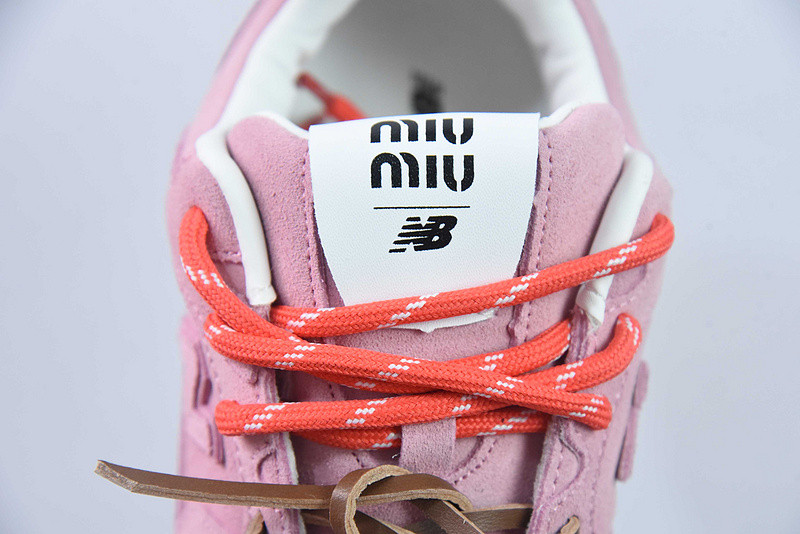 new Ba1an*e x m1um1u sneaker