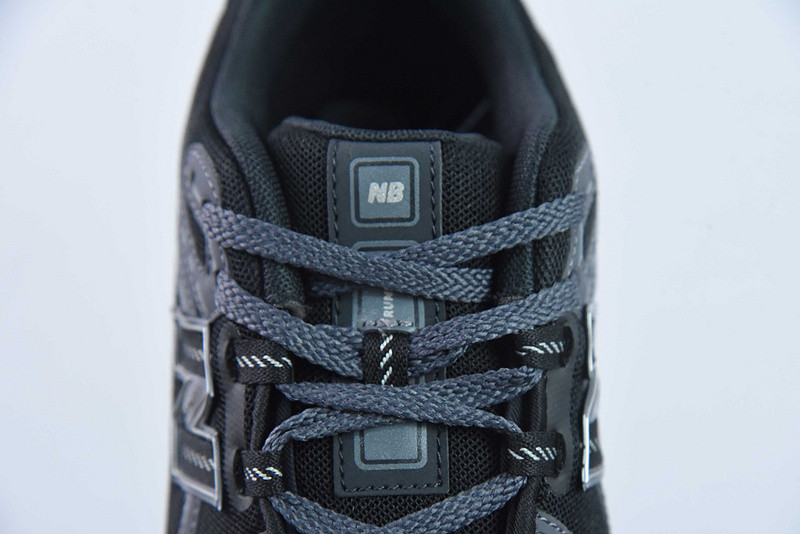 new Ba1an*e sneaker