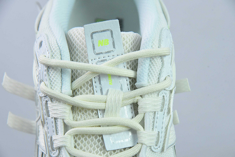 new Ba1an*e sneaker