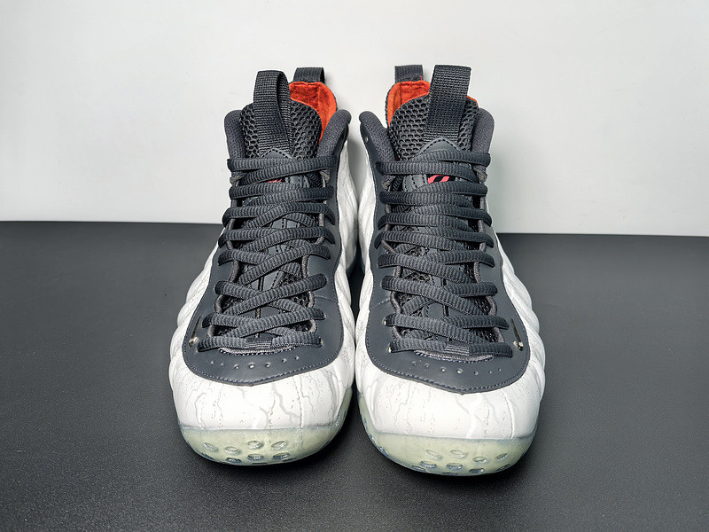 TEKKEN 8 x Nike Air Foamposite One “Jin Kazama” HF6367-001