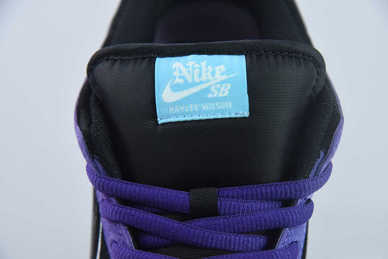 Hayley Wilson x Nike SB Dunk Low HJ0513-500