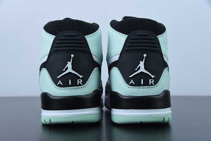 AIR JORDAN LEGACY 312 
