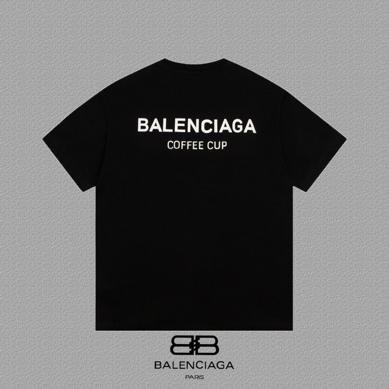Ba1en*iaga clothes