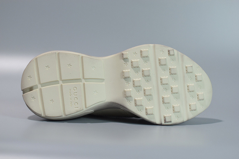 G*u*i rhyton sneaker
