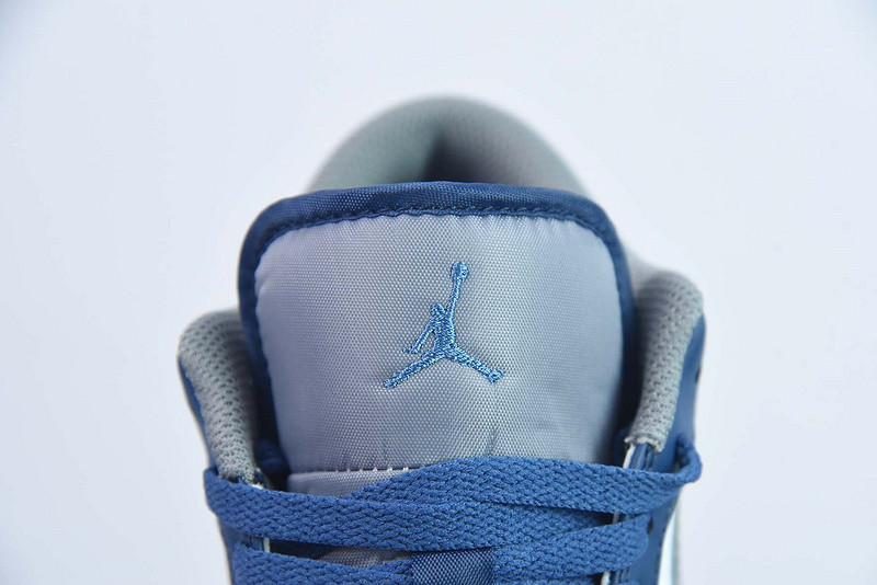 AIR JORDAN 1 LOW GS 