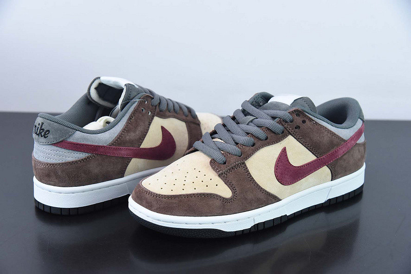 oT0mo katsuhiro x nike sb dunk low "steamboy ost" cv1026-053