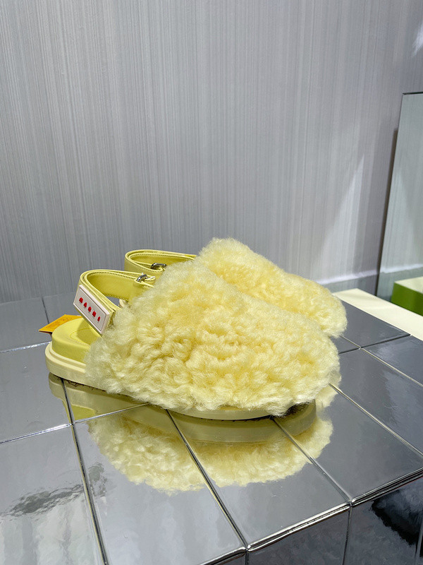 Ma*n1 slippers