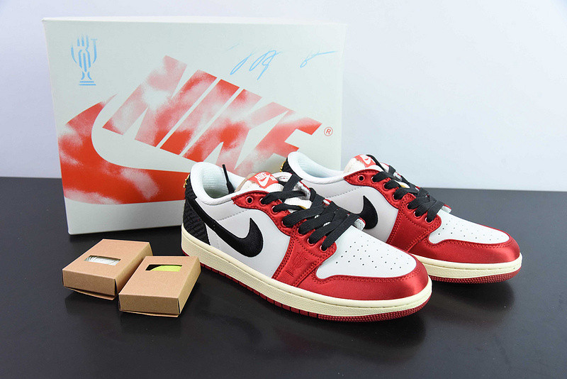 Air Jordan 1 Low OG x Trophy Room Sail and Varsity Red FN0432-100