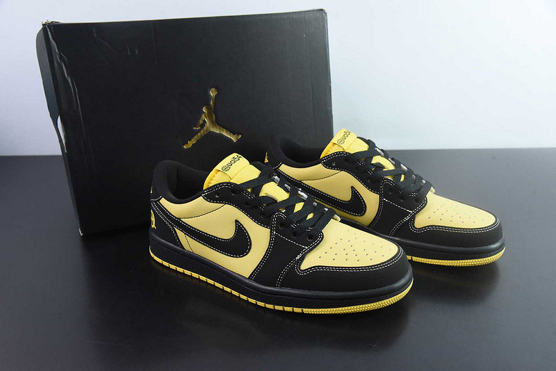 Air Jordan 1 Retro Low OG 
