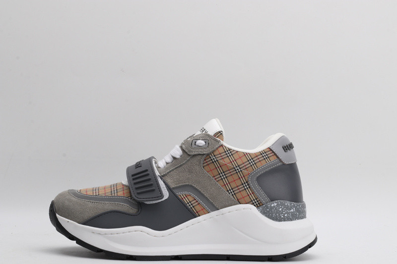 Bv*b*rry sneaker