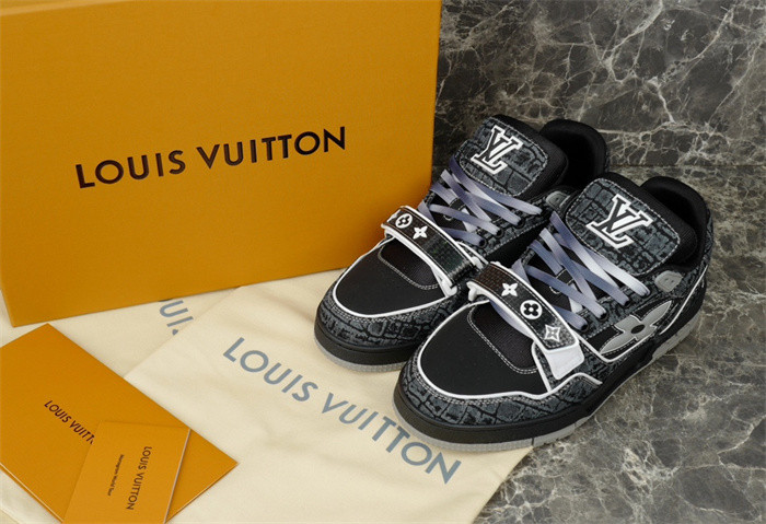 LVT SNEAKERS