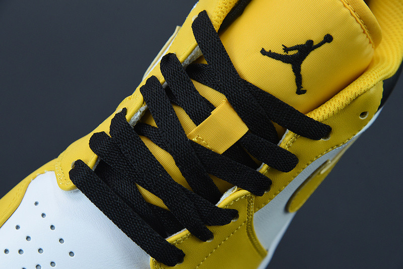 AIR JORDAN 1 LOW GS "UNIVERSITY GOLD" 553560-701