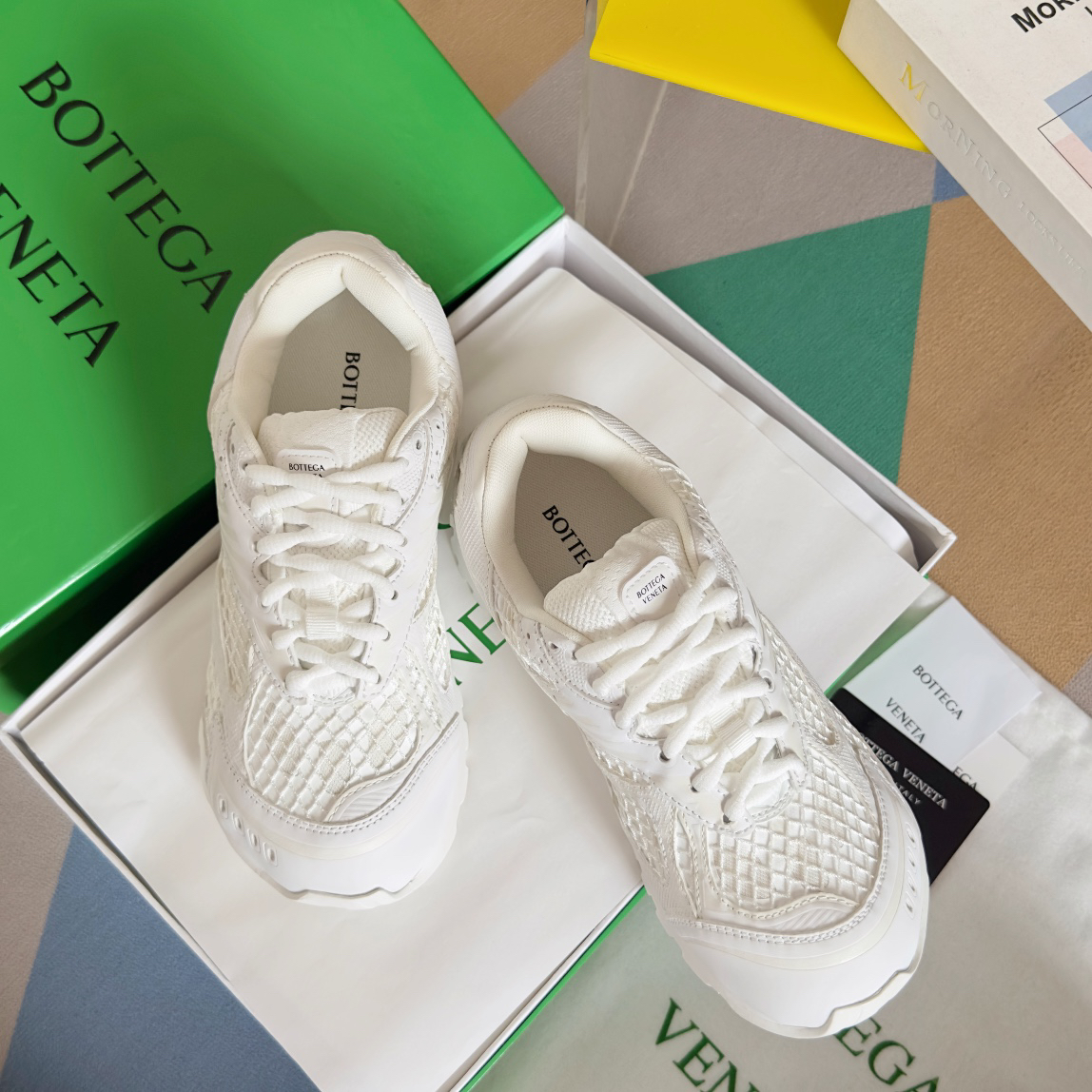 bo*te*ga Ve*ne*ta orbit sneaker