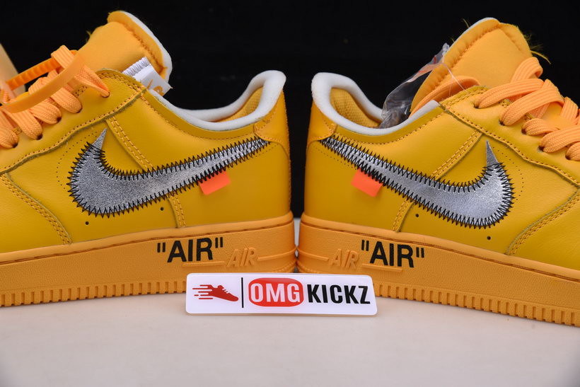 NIKE OF X AIR FORCE 1 LOW UNIVERSITY GOLD DD1876-700
