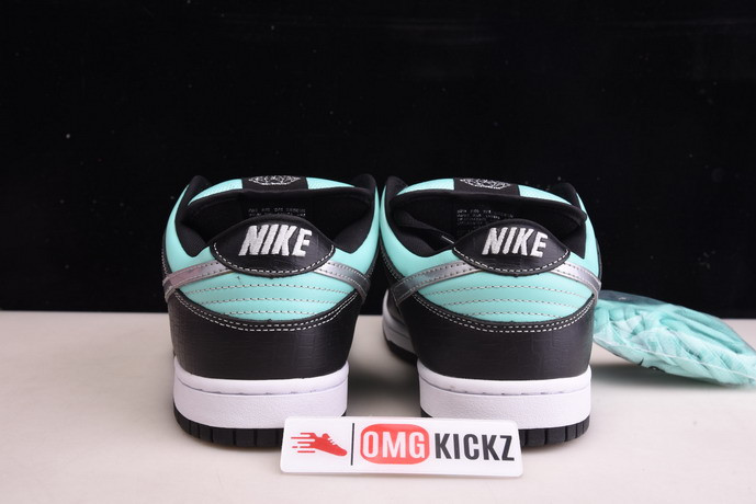 nike dunk low di*m*nd S*pply co. "t*f*ny" 304292-402