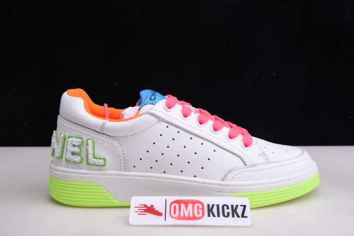 Ch**el sneaker