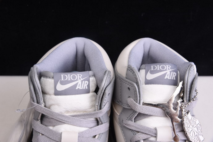 DIO* X AIR JORDAN 1 HIGH OG CN8607-002