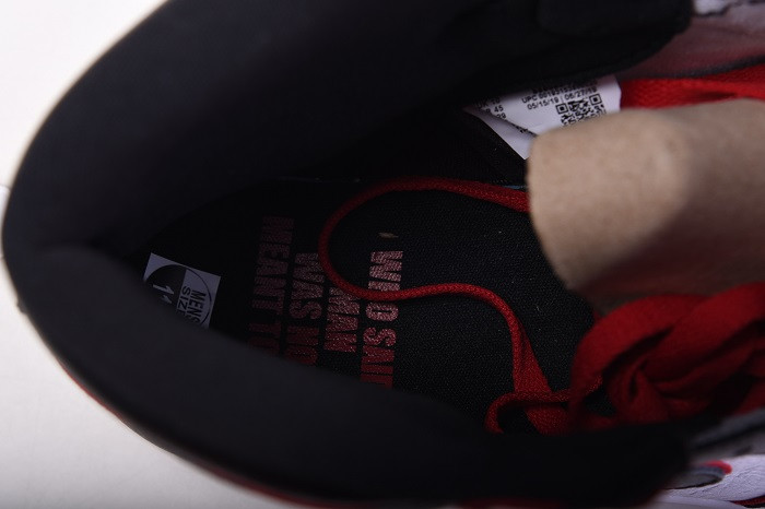 AIR JORDAN 1 BLOODLINE 555088-062