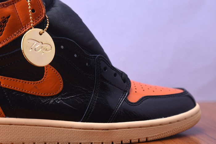 AIR JORDAN 1 RETRO HIGH OG SHATTERED BACKBOARD 3.0 555088-028